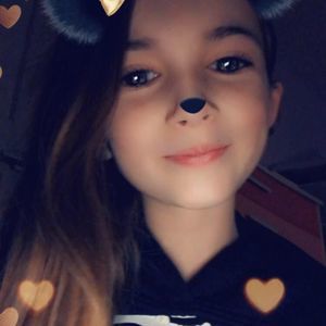 Meet your Posher, Hailey